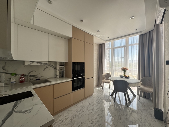 
  Продается 2-комн. квартира, 52 м², Анапское ш, д. 32к4
. Фото 1.