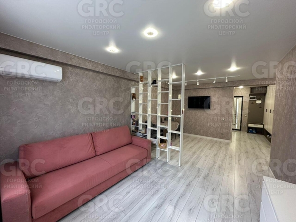 
  Продается 2-комн. квартира, 55 м², Тепличная ул, д. 71
. Фото 1.