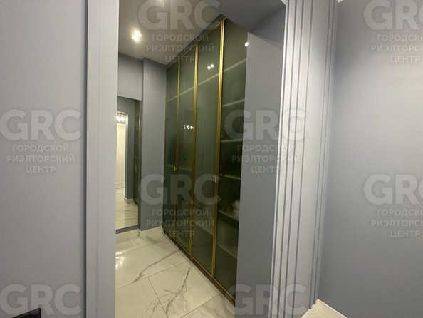 
  Продается 4-комн. квартира, 150 м², Роз ул, д. 52
. Фото 2.