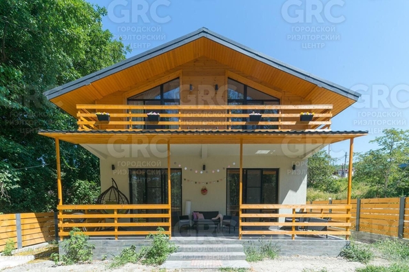 
  Продается дом, 200 м², Сочи
. Фото 1.