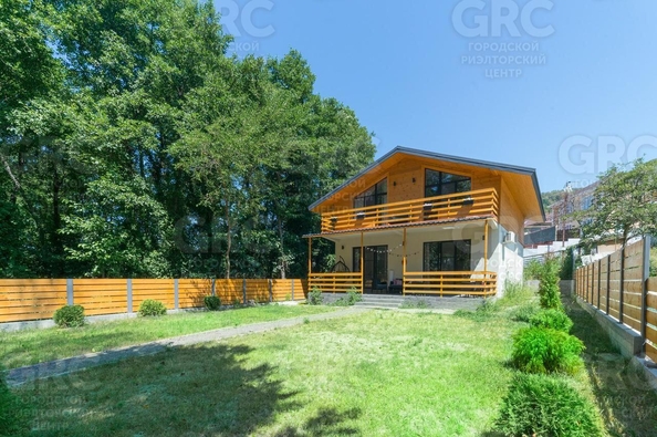 
  Продается дом, 200 м², Сочи
. Фото 2.