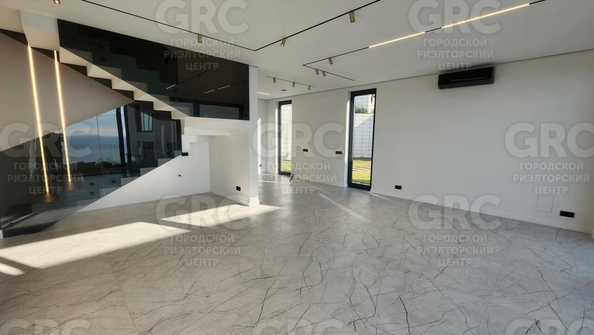 
  Продается дом, 210 м², Сочи
. Фото 12.