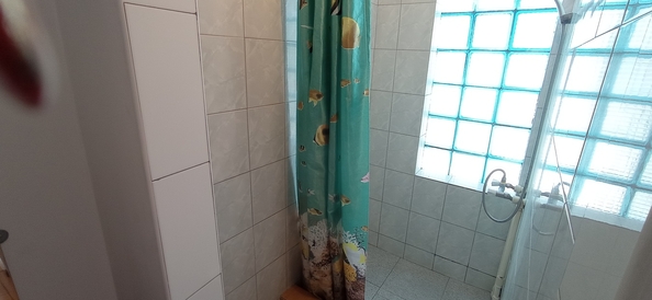 
  Продается 2-комн. квартира, 30 м², Кати Соловьяновой ул, д. 117
. Фото 11.
