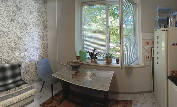 
  Продается 1-комн. квартира, 37 м², Гринченко ул
. Фото 11.