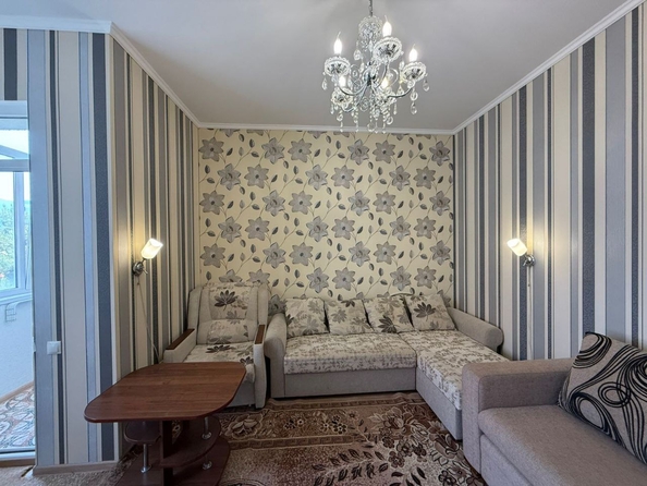 
  Продается 1-комн. квартира, 41 м², Майская ул
. Фото 7.