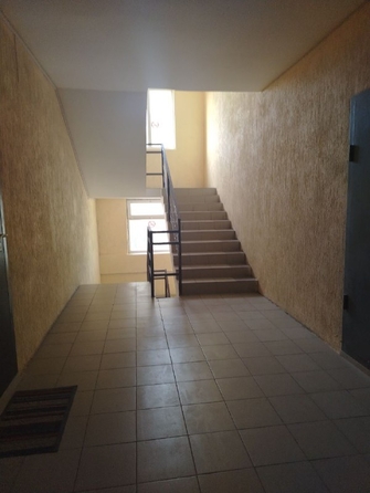 
  Продается 1-комн. квартира, 49 м², Дзержинского ул
. Фото 5.