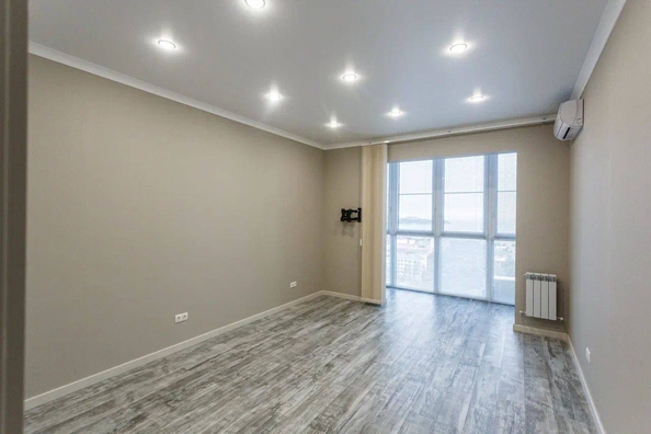 
  Продается 2-комн. квартира, 72 м², Шмидта ул
. Фото 15.