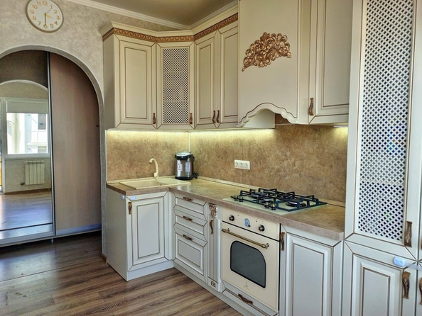 
  Продается 2-комн. квартира, 63 м², Советская ул
. Фото 7.