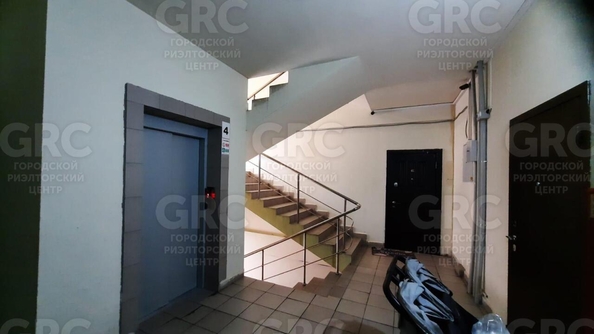 
  Продается 2-комн. квартира, 50 м², Водораздельная ул, д. 2
. Фото 20.