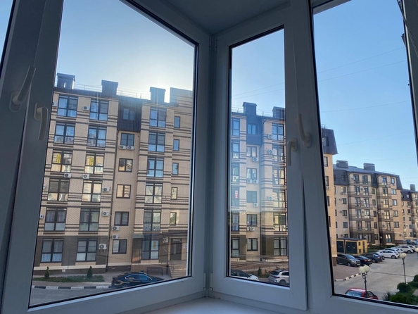 
  Продается 2-комн. квартира, 66 м², Таманская ул, д. 121к8
. Фото 12.