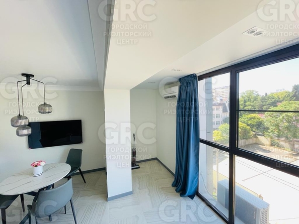 
  Продается 1-комн. квартира, 42 м², Роз ул, д. 36
. Фото 3.