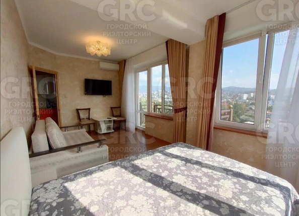 
  Продается 2-комн. квартира, 36.4 м², Цюрупы ул, д. 34
. Фото 2.