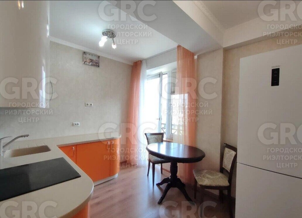 
  Продается 2-комн. квартира, 36.4 м², Цюрупы ул, д. 34
. Фото 4.
