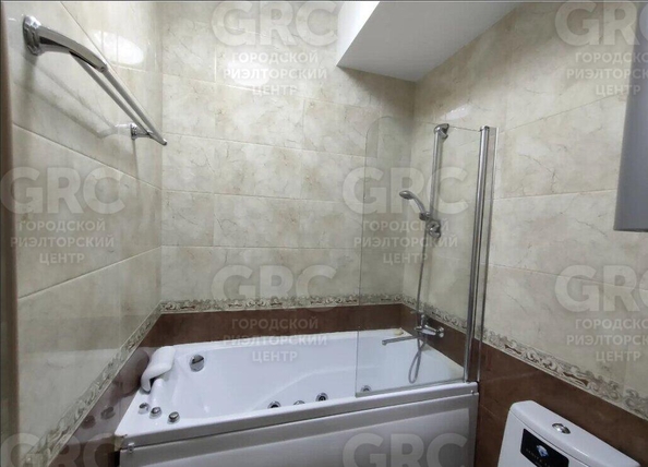 
  Продается 2-комн. квартира, 36.4 м², Цюрупы ул, д. 34
. Фото 8.