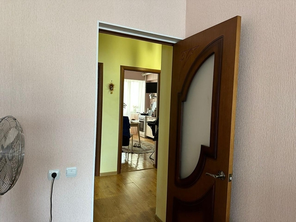 
  Продается 2-комн. квартира, 54 м², Толстого ул, д. 140А
. Фото 5.