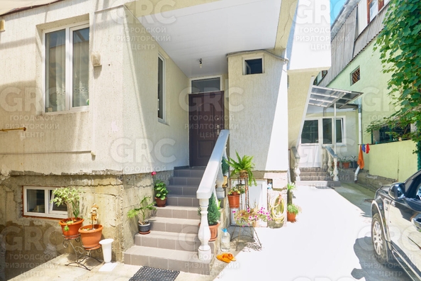 
  Продается дом, 300 м², Сочи
. Фото 7.