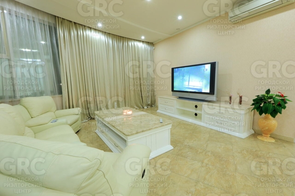 
  Продается дом, 800 м², Сочи
. Фото 3.