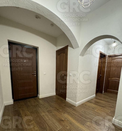 
  Продается 3-комн. квартира, 100 м², Горького ул, д. 87
. Фото 2.