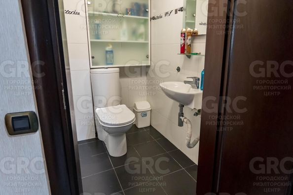 
  Продается 4-комн. квартира, 118.5 м², Виноградная ул, д. 15/1
. Фото 25.