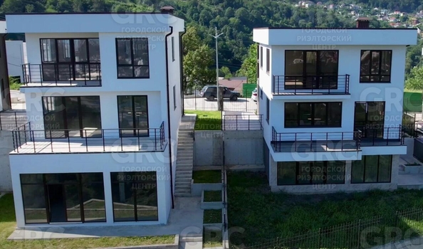 
  Продается дом, 300 м², Сочи
. Фото 3.