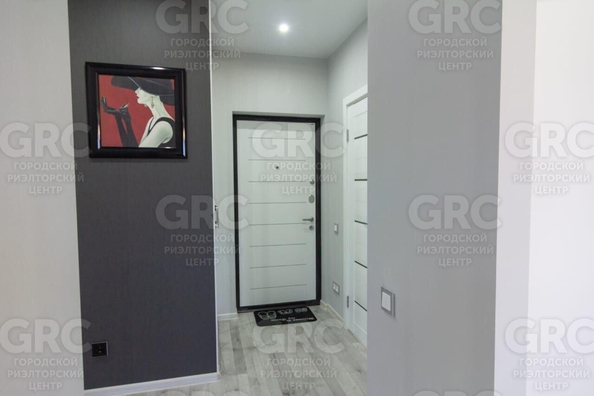 
  Продается 2-комн. квартира, 55 м², Фабрициуса Я. ул, д. 7
. Фото 12.