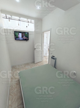 
  Продается 2-комн. квартира, 47.2 м², Параллельная ул, д. 10
. Фото 9.