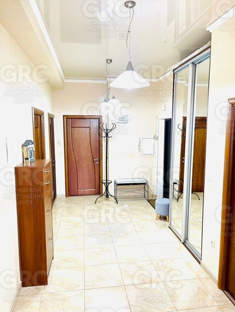 
  Продается 3-комн. квартира, 140 м², Волжская ул, д. 57
. Фото 10.