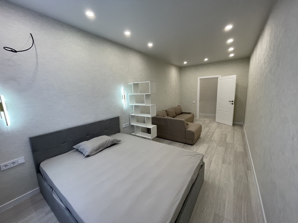 
  Продается 1-комн. квартира, 46 м², Омелькова ул, д. 93
. Фото 5.