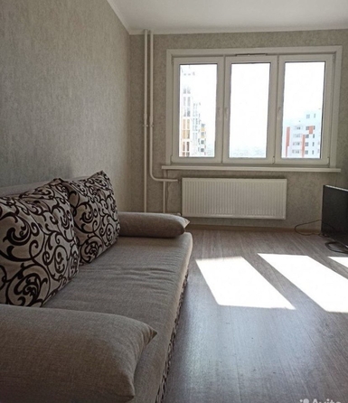 
  Продается 1-комн. квартира, 34 м², Адмирала Пустошкина ул, д. 22к3
. Фото 1.