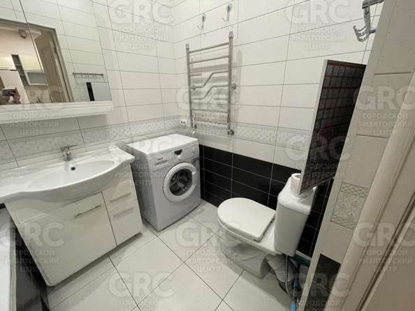
  Продается 2-комн. квартира, 50 м², Вишневая ул, д. 18/7
. Фото 10.