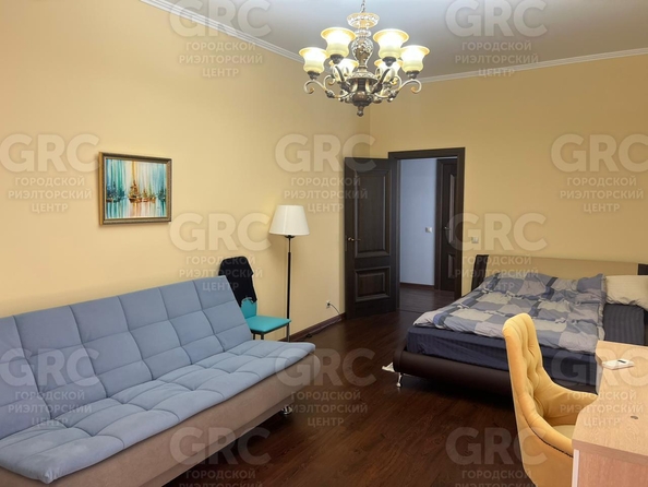 
  Продается 2-комн. квартира, 130 м², Гагарина ул, д. 24
. Фото 15.