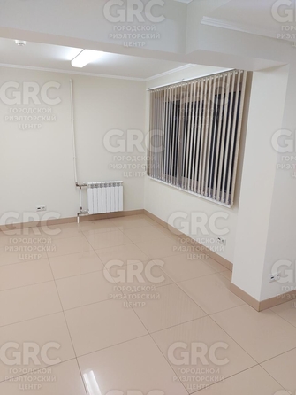 
  Продается 2-комн. квартира, 48 м², Островского ул, д. 25
. Фото 3.
