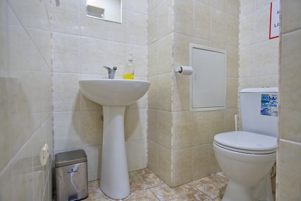 
  Продам офис, 81 м², Клары Лучко б-р
. Фото 3.