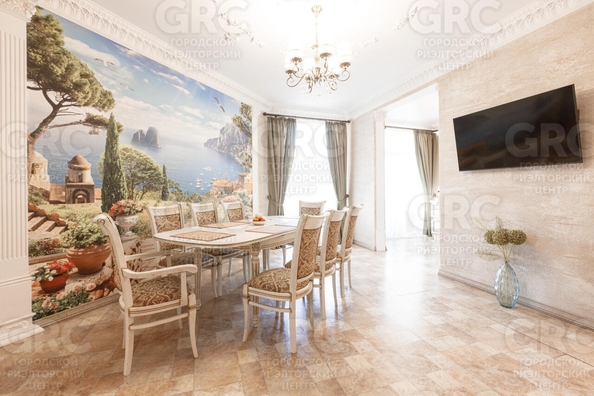 
  Продается 4-комн. квартира, 147 м², Депутатская ул, д. 9
. Фото 2.