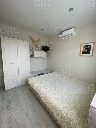 
  Продается 1-комн. квартира, 28.4 м², Волжская ул, д. 34/4
. Фото 2.