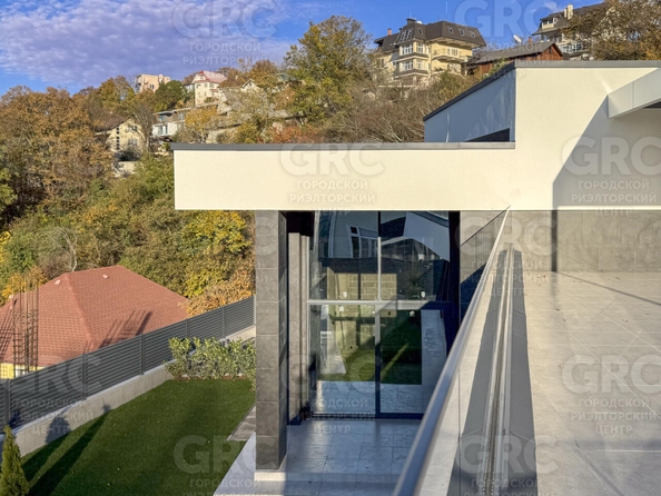 
  Продается дом, 300 м², Сочи
. Фото 9.