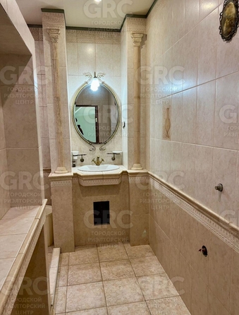 
  Продается дом, 300 м², Сочи
. Фото 43.