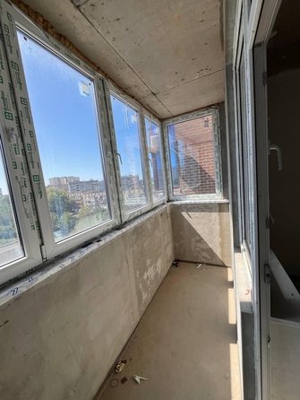 
  Продается 1-комн. квартира, 42 м², Владимирская ул, д. 142
. Фото 15.