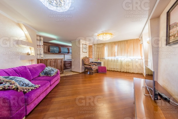 
  Продается 3-комн. квартира, 86.1 м², Островского ул, д. 47
. Фото 8.