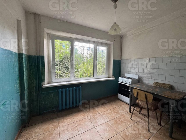
  Продается 1-комн. квартира, 36 м², Альпийская ул, д. 7
. Фото 2.