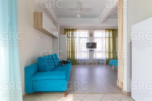 
  Продается 1-комн. квартира, 35 м², Полтавская ул
. Фото 2.