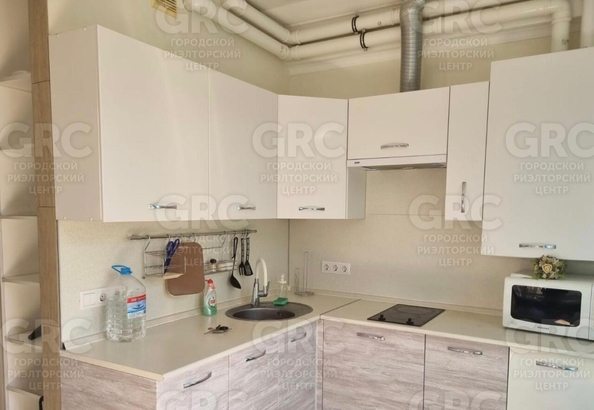 
  Продается 1-комн. квартира, 35 м², Полтавская ул
. Фото 7.