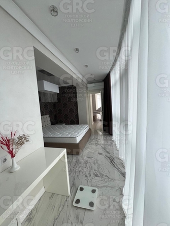 
  Продается 4-комн. квартира, 110 м², Альпийская ул, д. 27
. Фото 3.
