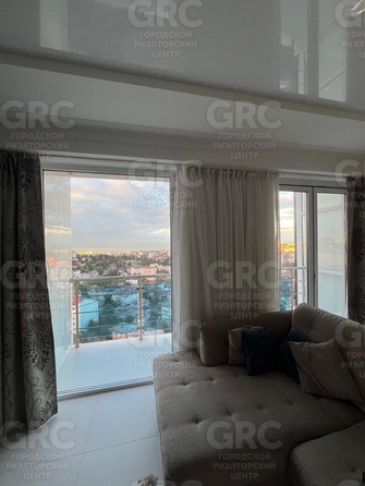 
  Продается 4-комн. квартира, 110 м², Альпийская ул, д. 27
. Фото 23.