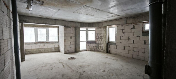 
  Продается студия, 68 м², Туапсинская ул, д. 19
. Фото 2.