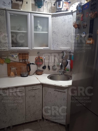 
  Продается 2-комн. квартира, 36 м², Глазунова ул, д. 18
. Фото 4.