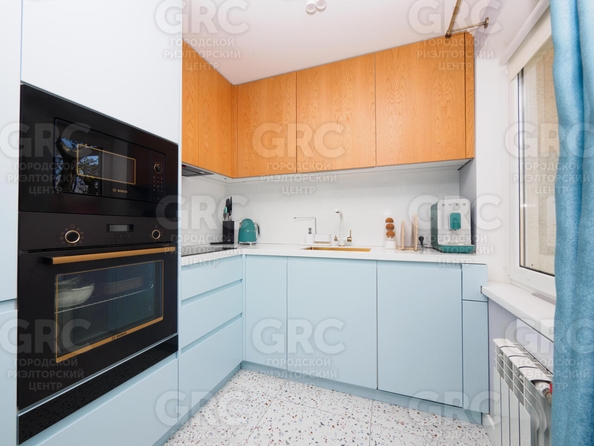 
  Продается 2-комн. квартира, 48 м², Воровского ул, д. 60
. Фото 9.