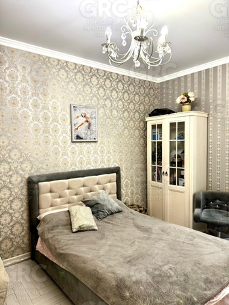 
  Продается 1-комн. квартира, 40 м², Кленовая ул, д. 5
. Фото 1.