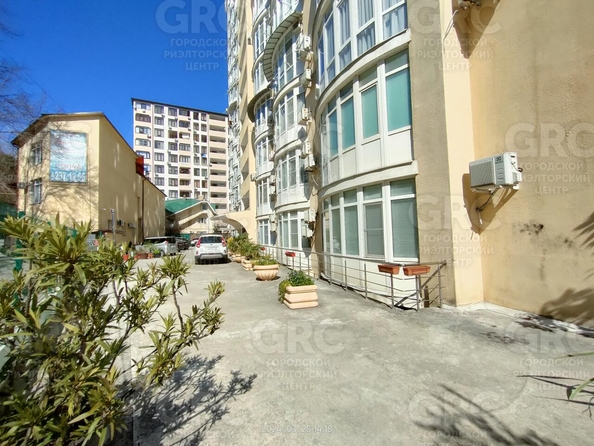 
  Продается 1-комн. квартира, 52 м², Цюрупы ул, д. 32
. Фото 14.