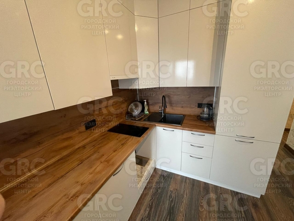 
  Продается студия, 30.5 м², Ворошиловградская ул
. Фото 1.
